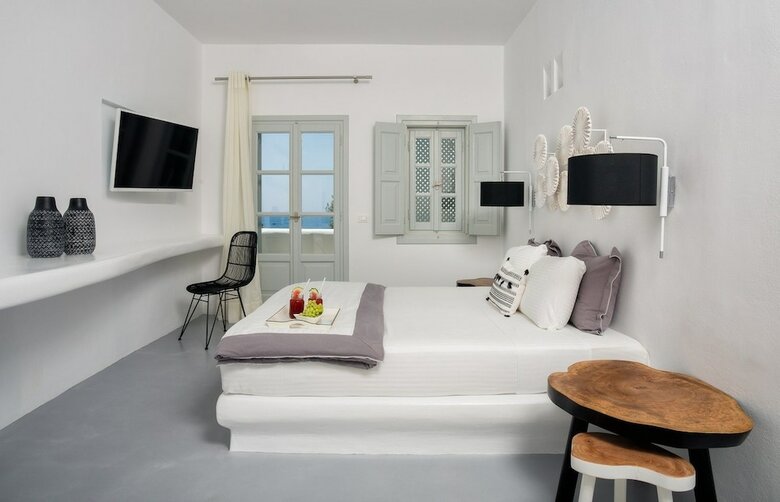 Blue Sand Boutique Hotel & Suites