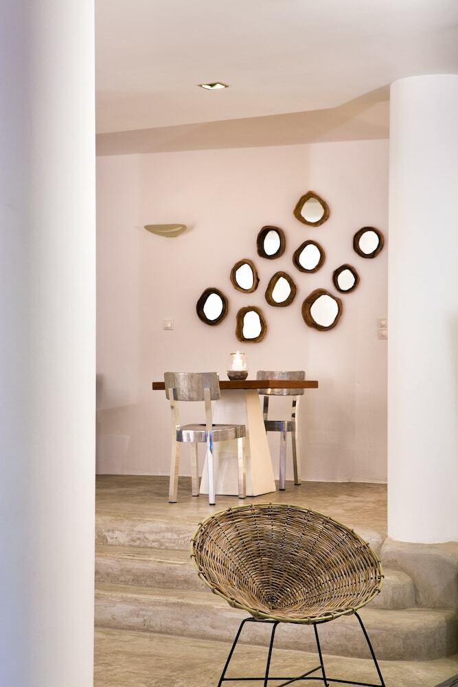 Blue Sand Boutique Hotel & Suites
