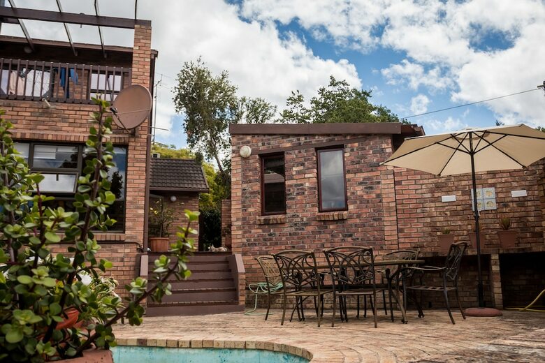 Hotel Jenny's Guest House