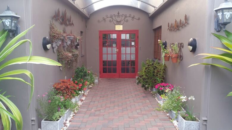 Hotel Sandpiper Guest House