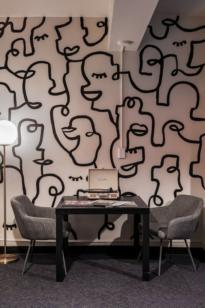 Hostal Boston Fenway Inn By Found