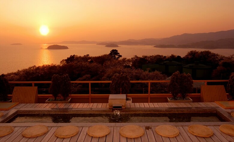 Tenku Kaiyu No Yado Suehiro