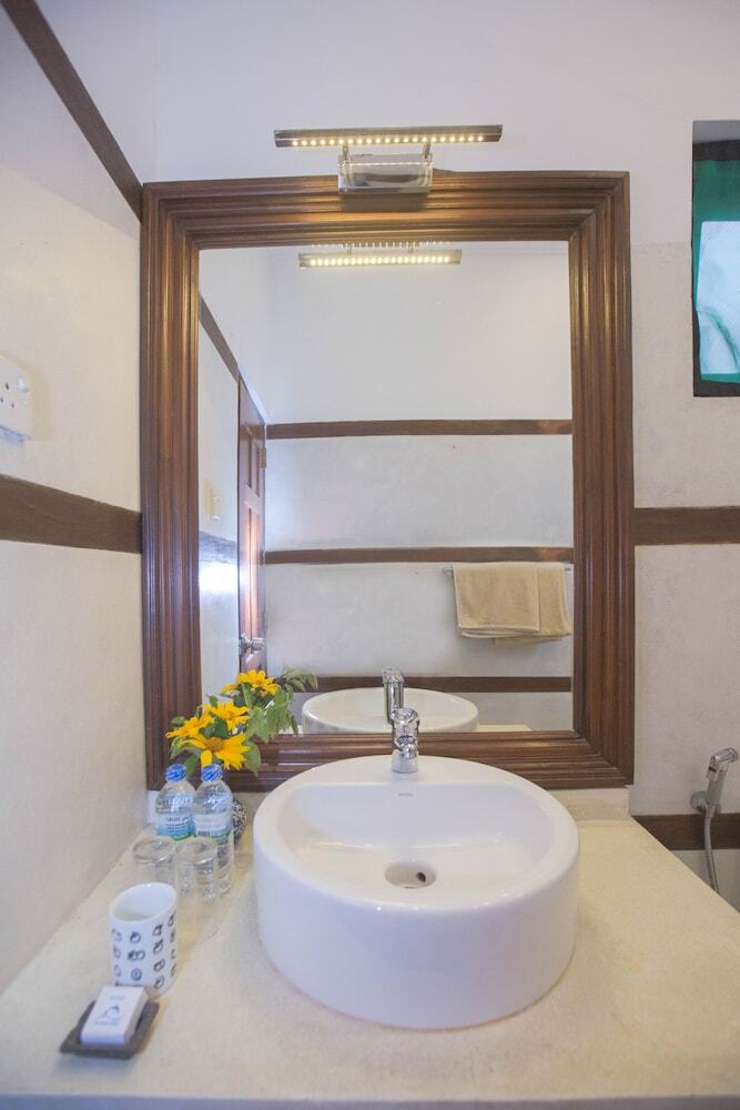 Sea World Boutique Hotel