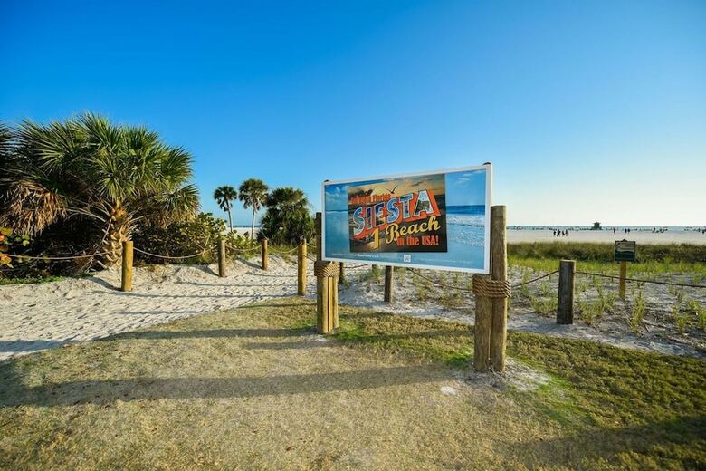 Beach Villas At The Oasis By Beachside Management