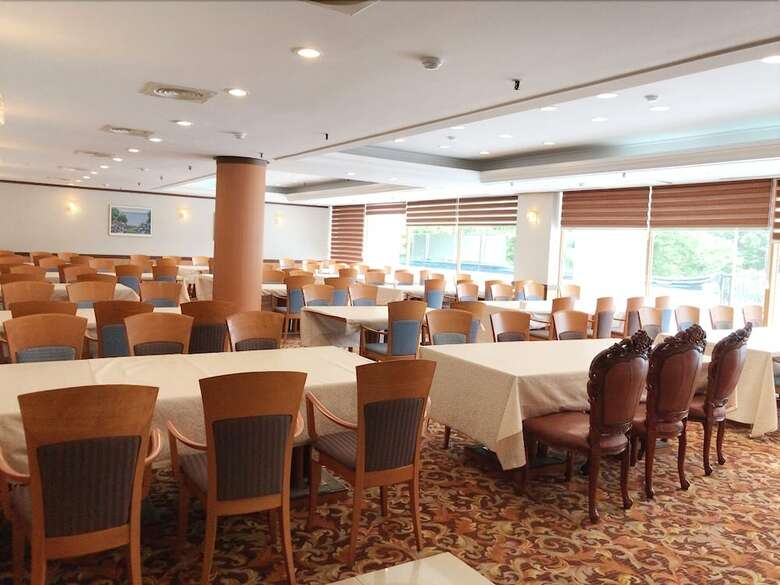Lake Hills Songnisan Hotel