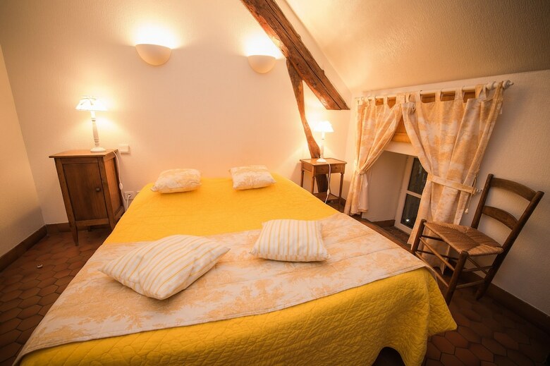 Hotel H�tel de La Halle