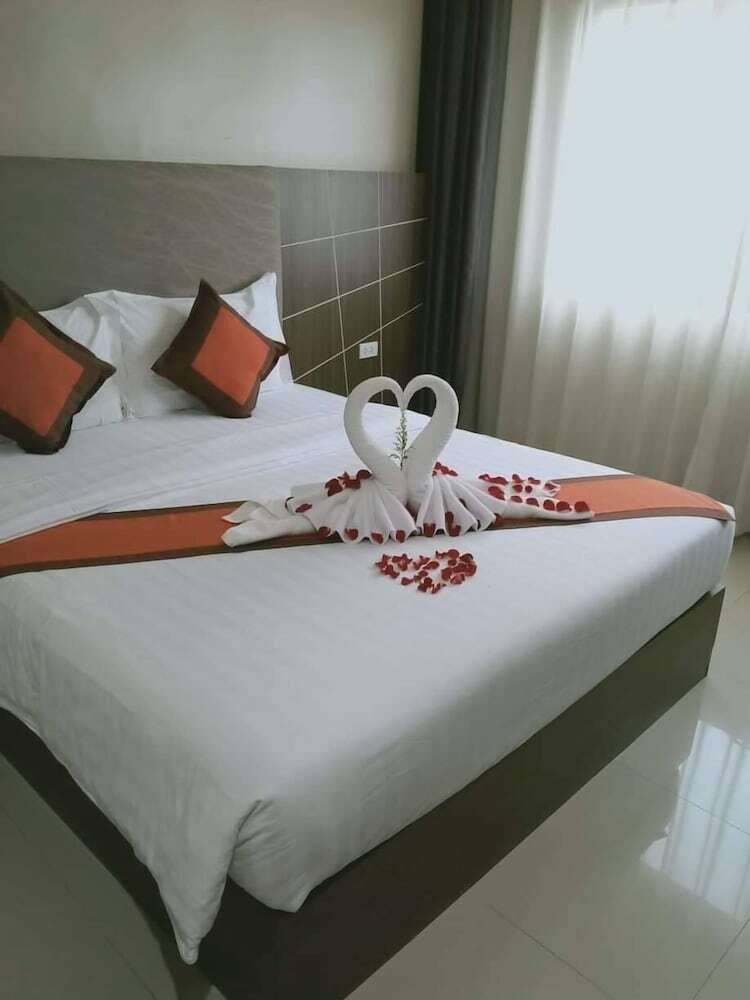 Ease Jomtien Hotel