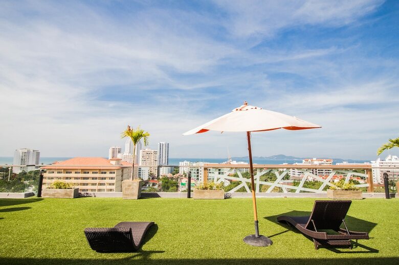 Hotel Water Park By Pattaya Sunny Rentals