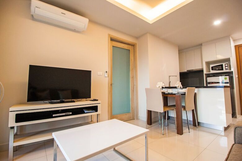 Hotel Water Park By Pattaya Sunny Rentals
