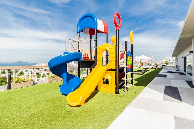 Hotel Water Park By Pattaya Sunny Rentals
