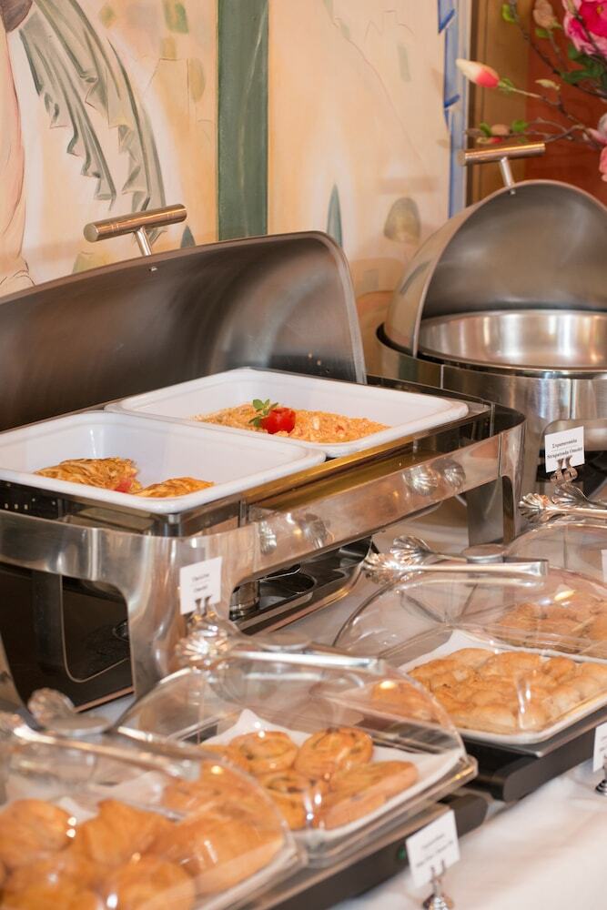 Enavlion Hotel Batagianni