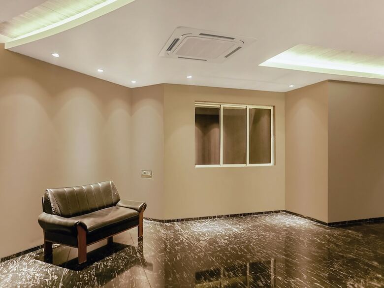Hotel Treebo Trend Niraali Executive