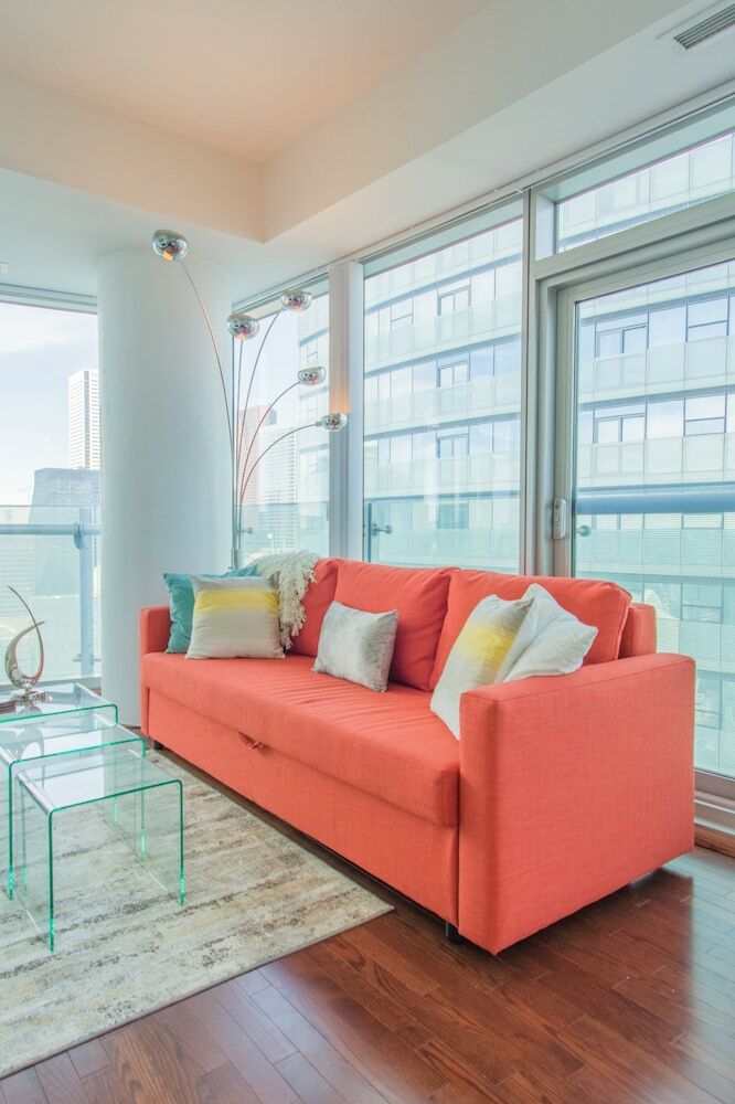 Aoc Suites - High-rise Condo - Cn Tower / Lake View