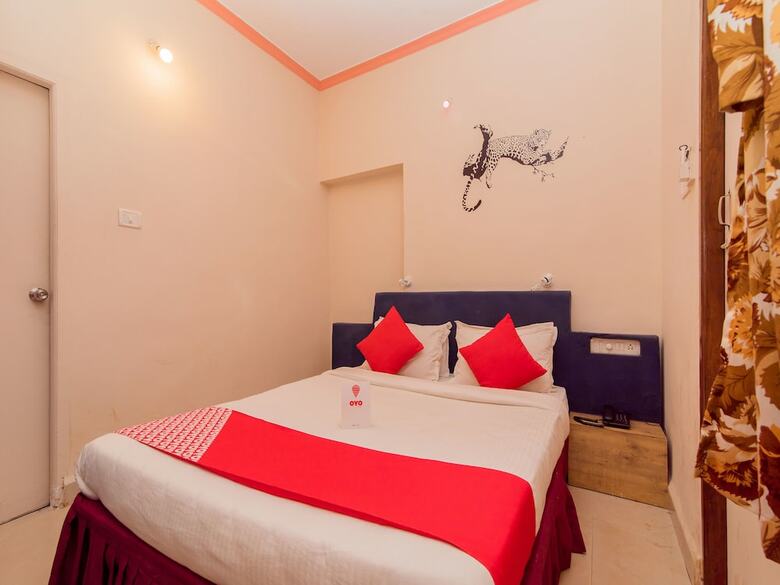 Oyo 2764 Hotel Manvins Inn