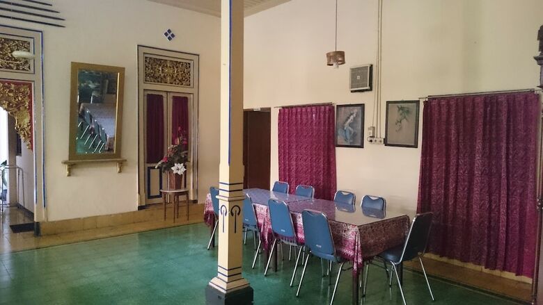 Hotel Metro Guest House