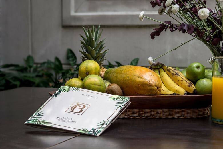 Hotel Casa Bella Suites