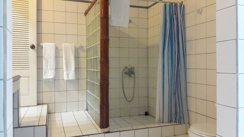 Hotel Playa Negra Guesthouse