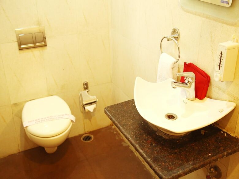 Hotel Oyo 2302 Ballygunge
