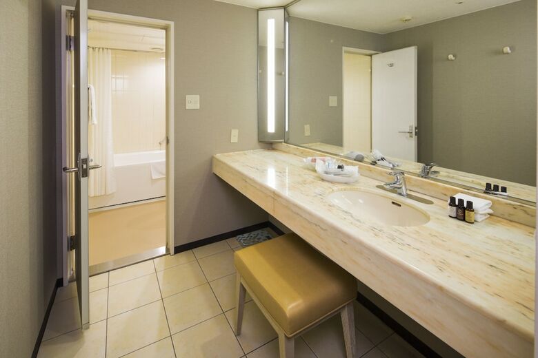 Premier Hotel Nakajima Park Sapporo