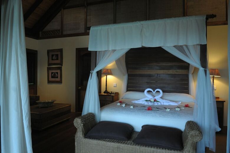 Hotel Cerf Island Resort