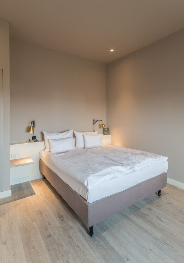 Aparthotel Schoenhouse Living