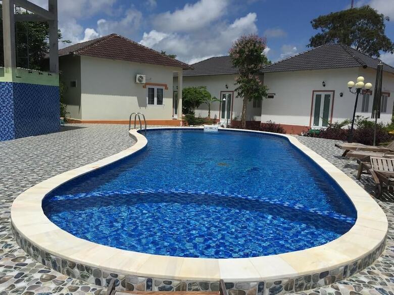 Hotel Tina Bungalow
