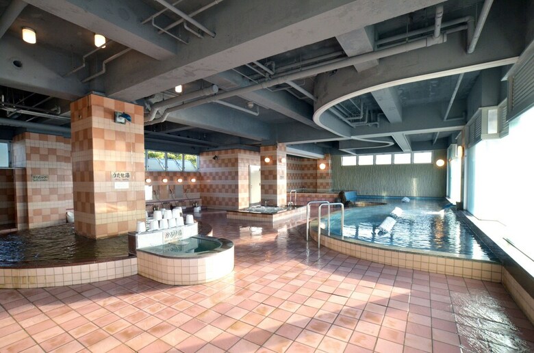 Oyo Obama-onsen Hamakan Hotel