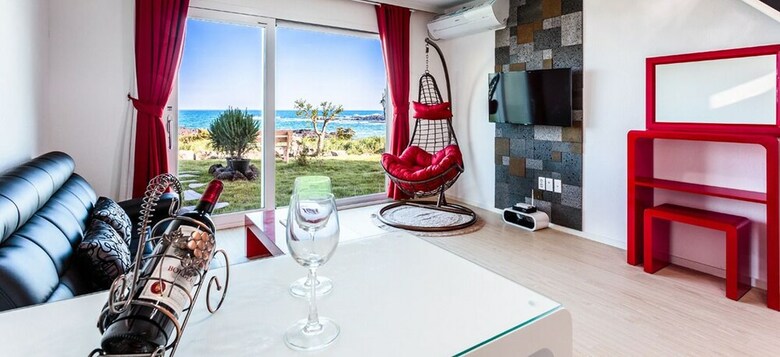 Pension Jeju Turning Point