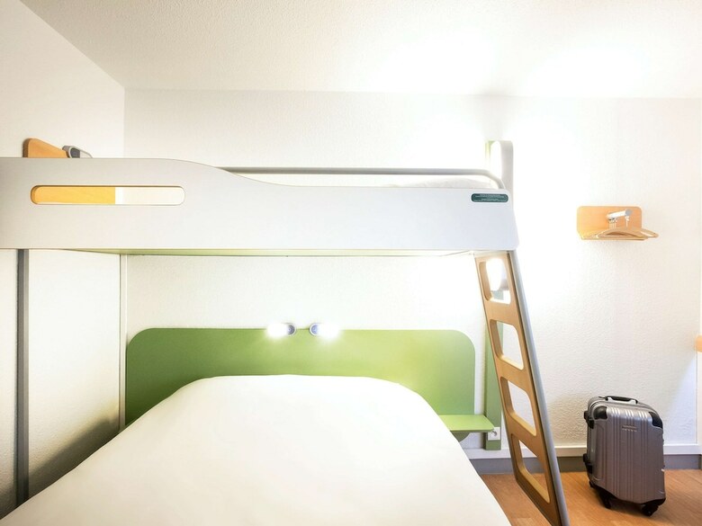 Hotel Ibis Budget Al�s Saint Christol