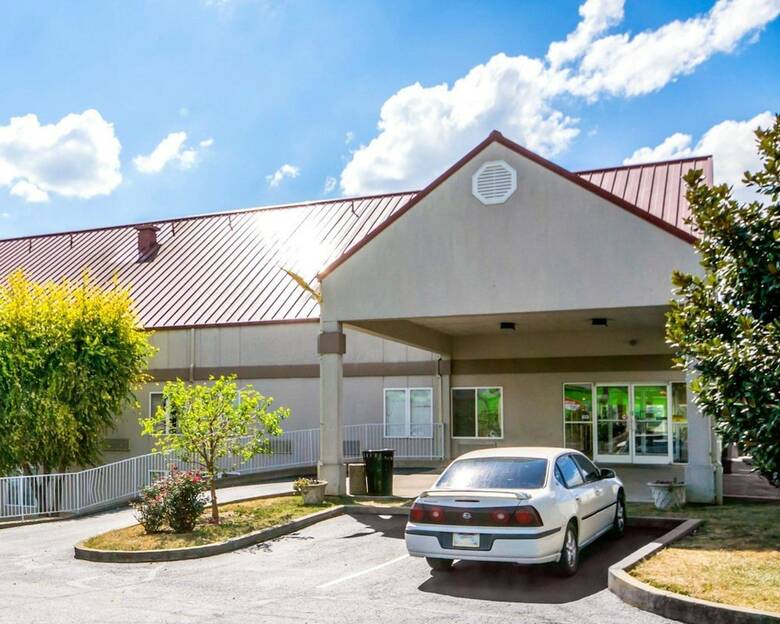 Hotel Quality Inn & Suites