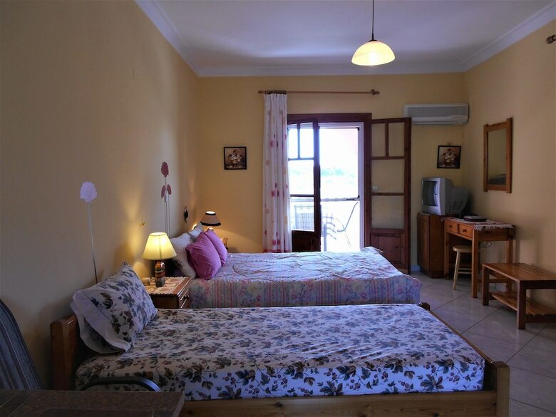 Arazzo Holiday Apartments