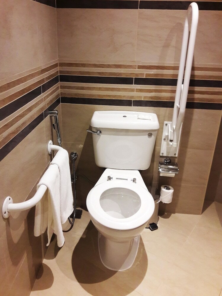 Aparthotel Coral Muscat Hotel & Apartment