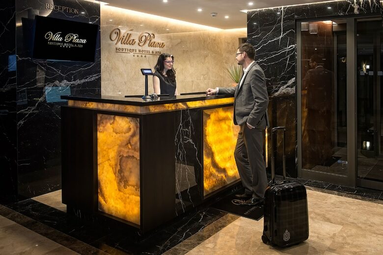 Villa Plaza Boutique Hotel & Spa