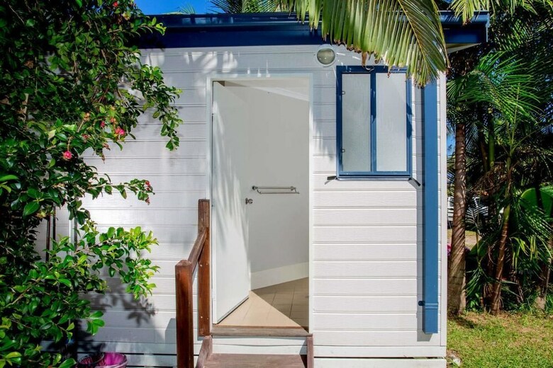 Solitary Islands Resort - Caravan Park