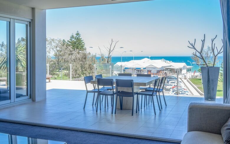 Aparthotel Mullaloo Beach Hotel & Apartments