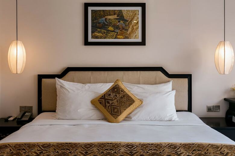 Silk Luxury Hotel & Spa By Embrace