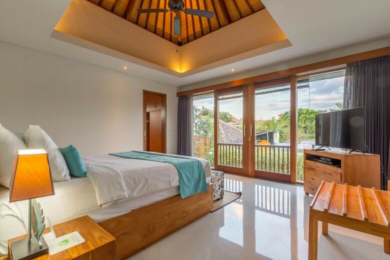 Lacasa Villa Legian