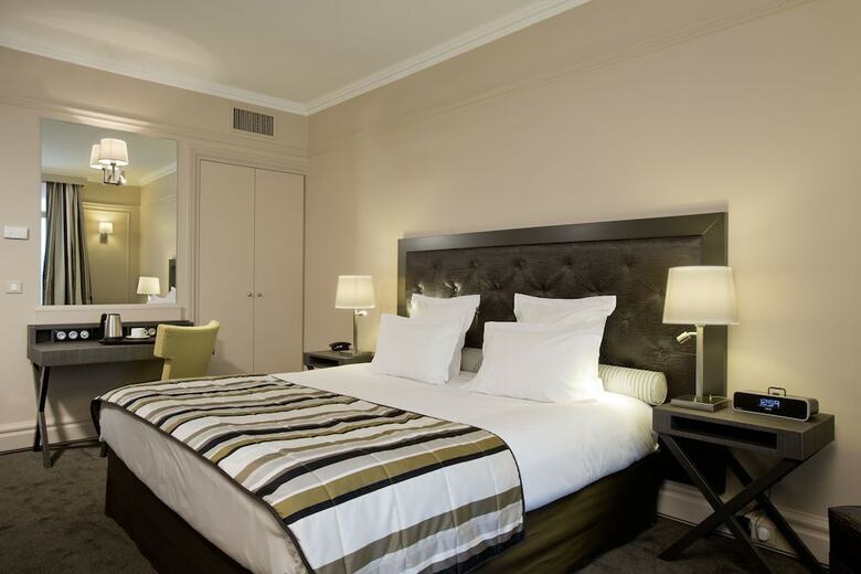Hotel California Champs-elys�es