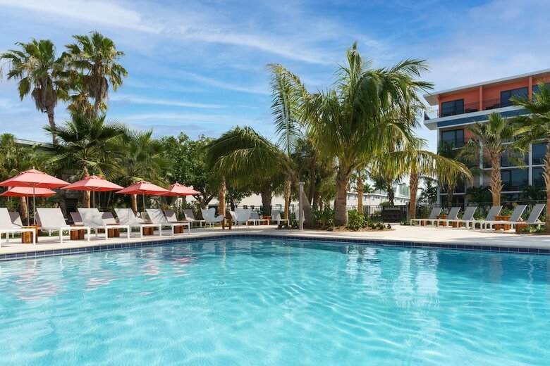 Hotel Howard Johnson St. Petersburg Beach
