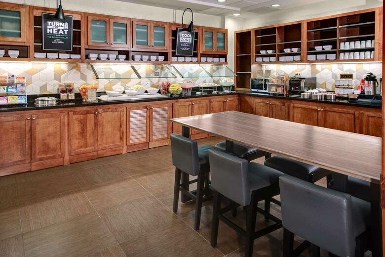Hotel Hyatt Place Tampa/busch Gardens