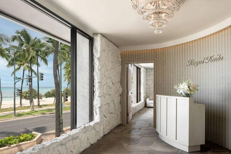Hotel Waikiki Beach Marriott Resort & Spa