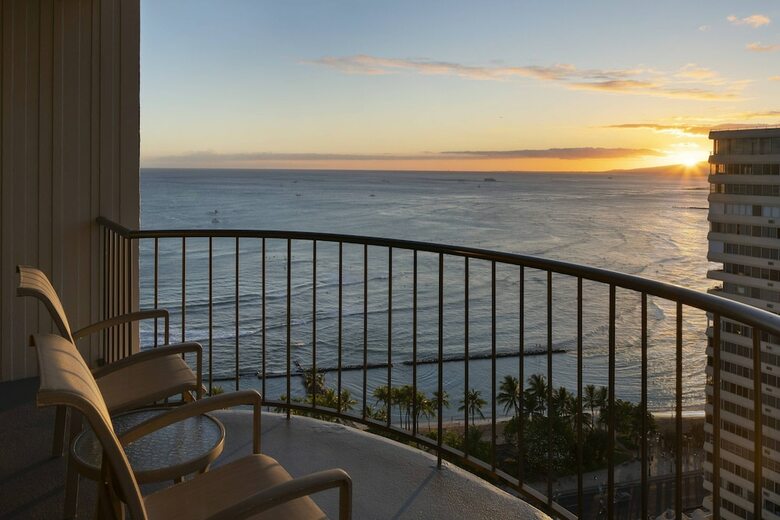 Hotel Waikiki Beach Marriott Resort & Spa