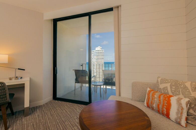 Hotel Waikiki Beach Marriott Resort & Spa
