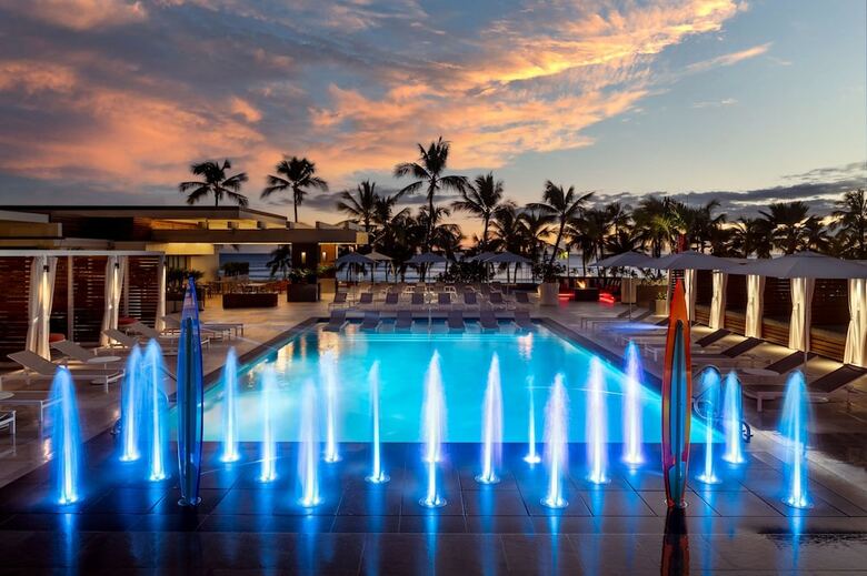 Hotel Waikiki Beach Marriott Resort & Spa