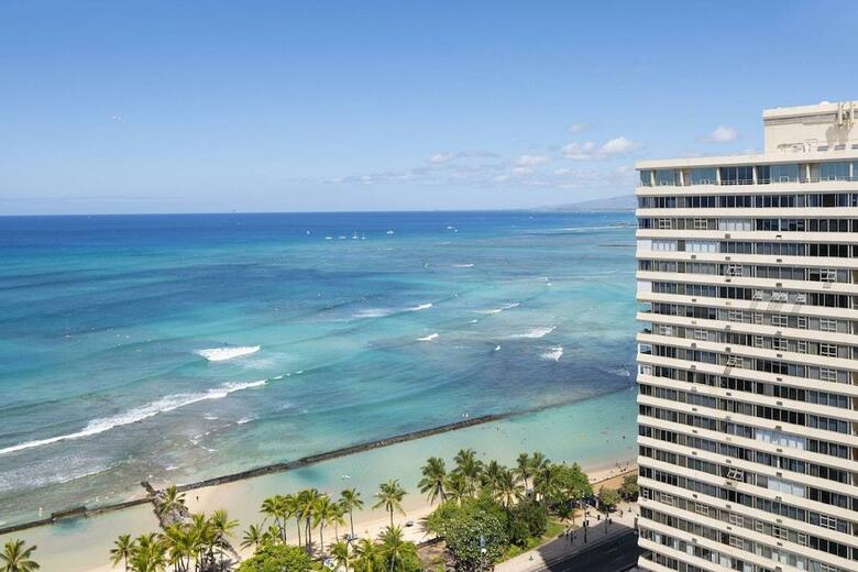 Hotel Waikiki Beach Marriott Resort & Spa