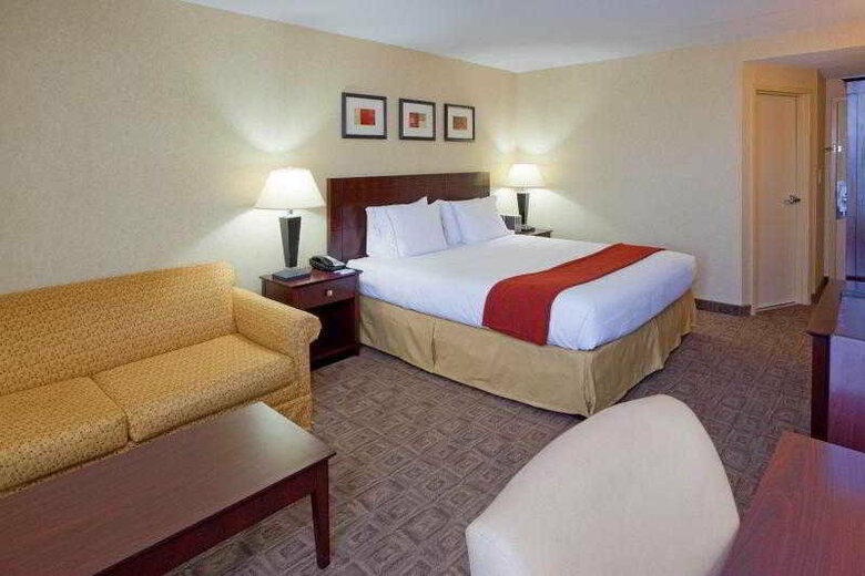 Hotel Holiday Inn Express Washington Dc East-andrews Afb