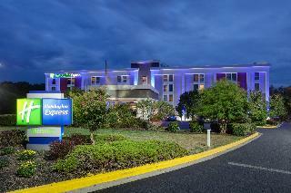 Hotel Holiday Inn Express Washington Dc East-andrews Afb