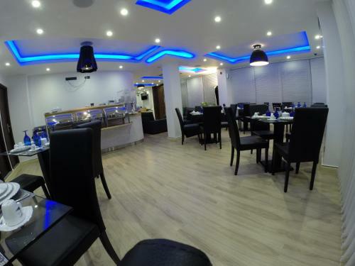 Airport Beach Hotel