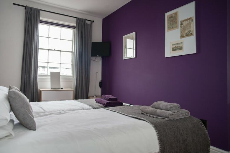 Quire Court Apartments