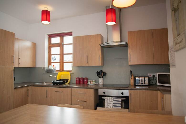 Quire Court Apartments